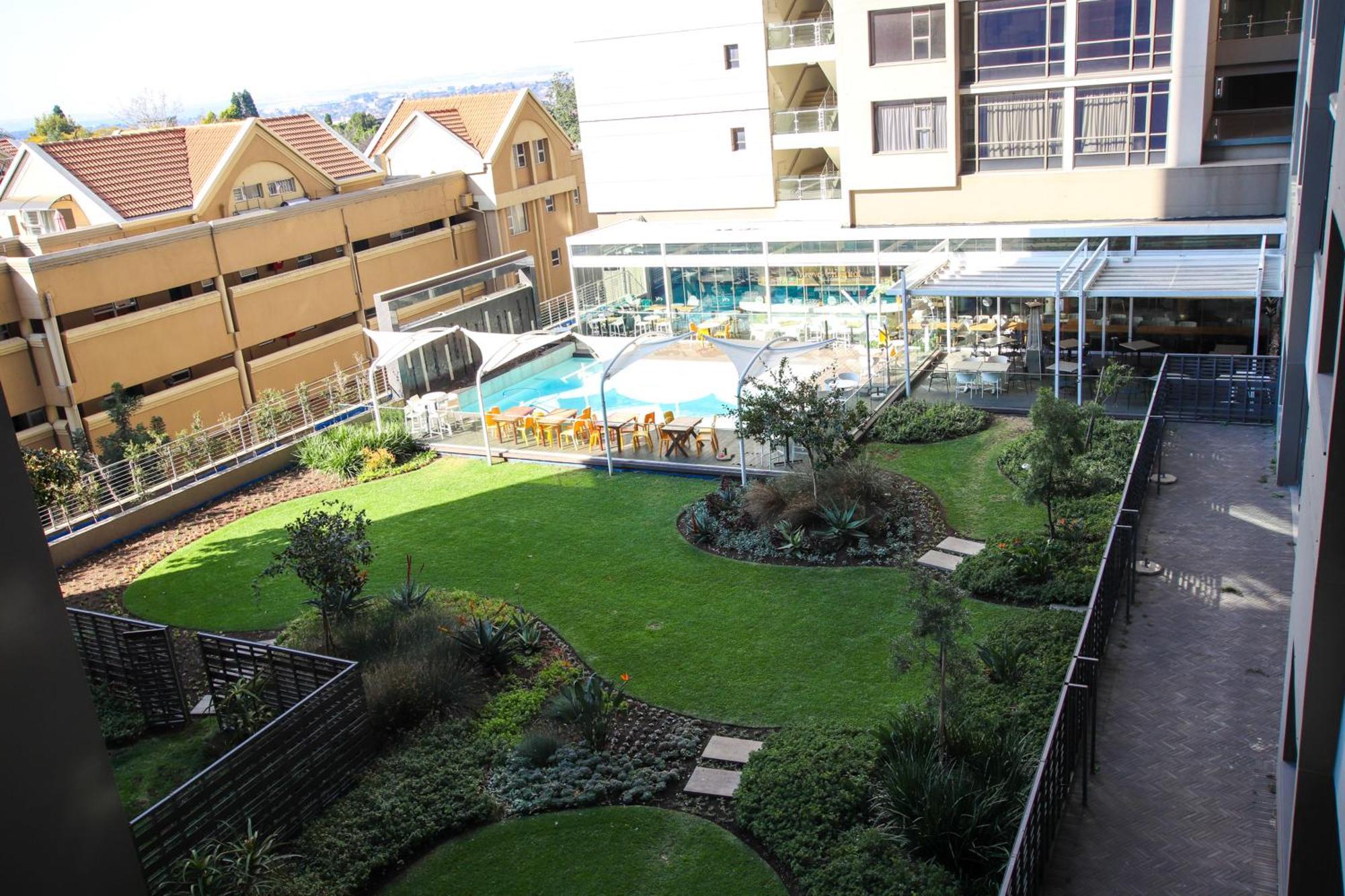 Cgrsa Apartments Sandton Johannesburgo Exterior foto